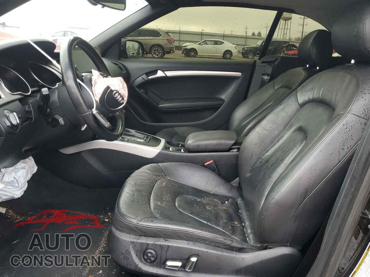 AUDI A5 2013 - WAUCFAFH4DN000815