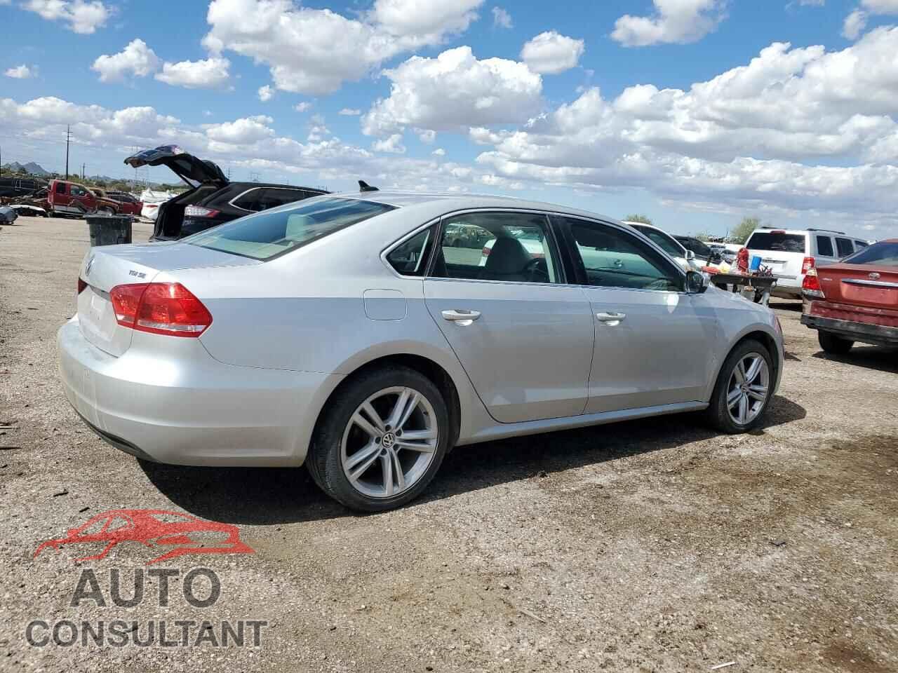 VOLKSWAGEN PASSAT 2014 - 1VWBN7A33EC068937