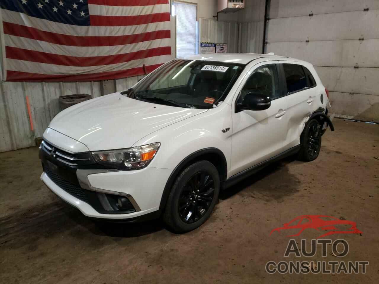 MITSUBISHI OUTLANDER 2018 - JA4AP3AU4JZ021508