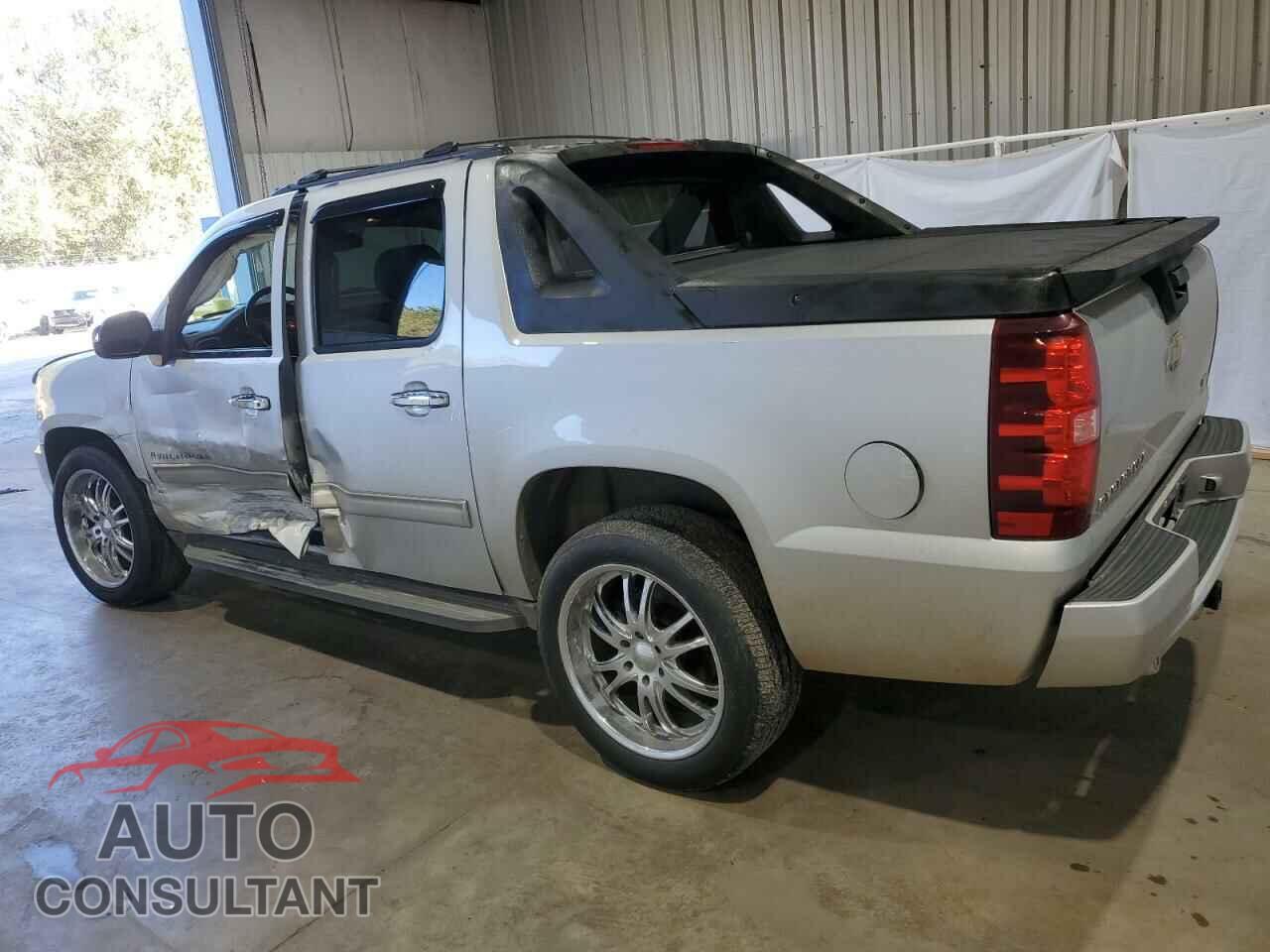 CHEVROLET AVALANCHE 2011 - 3GNTKEE39BG337988