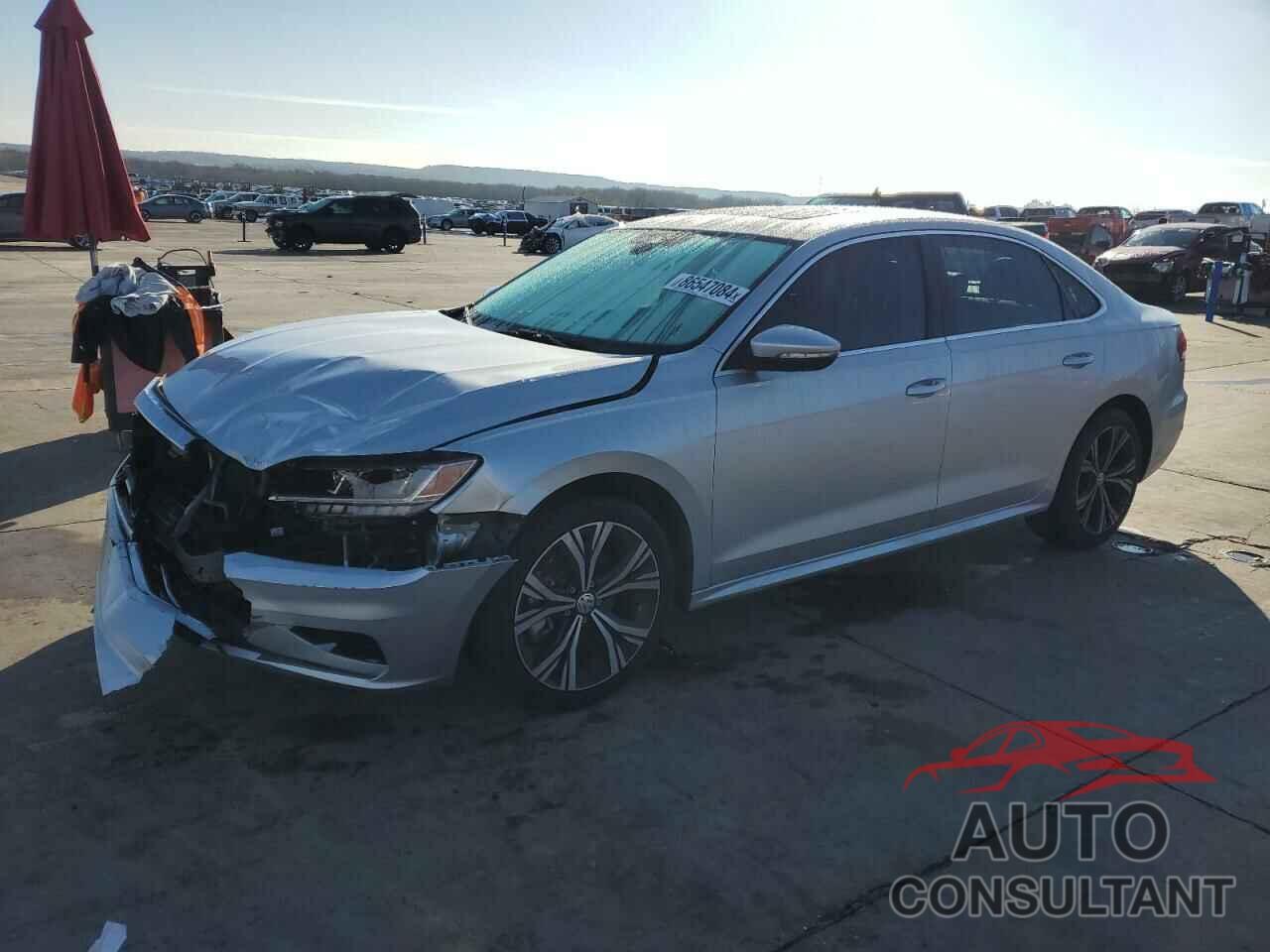 VOLKSWAGEN PASSAT 2021 - 1VWSA7A39MC008557