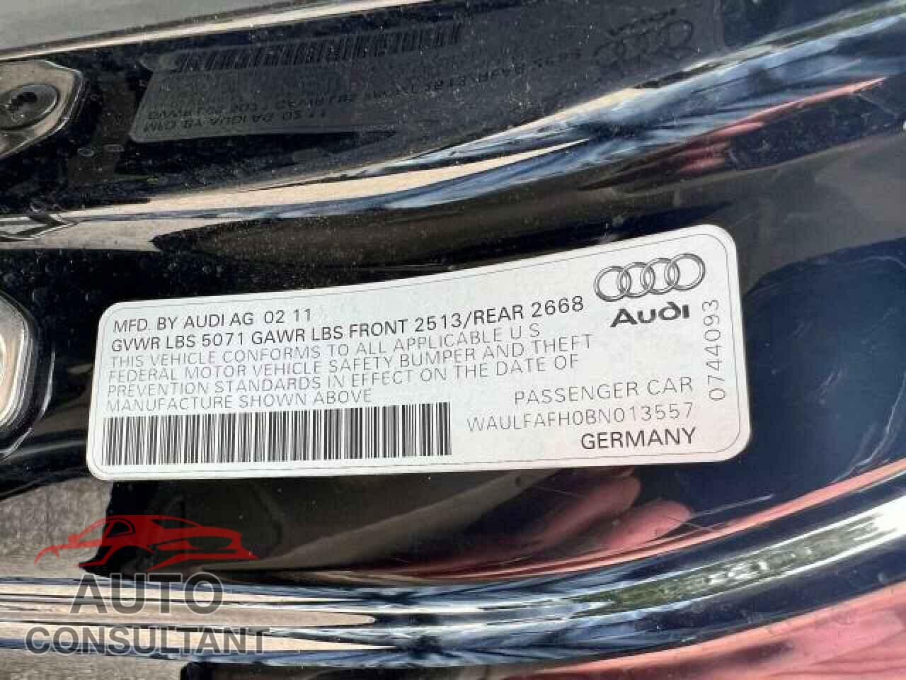 AUDI A5 2011 - WAULFAFH0BN013557