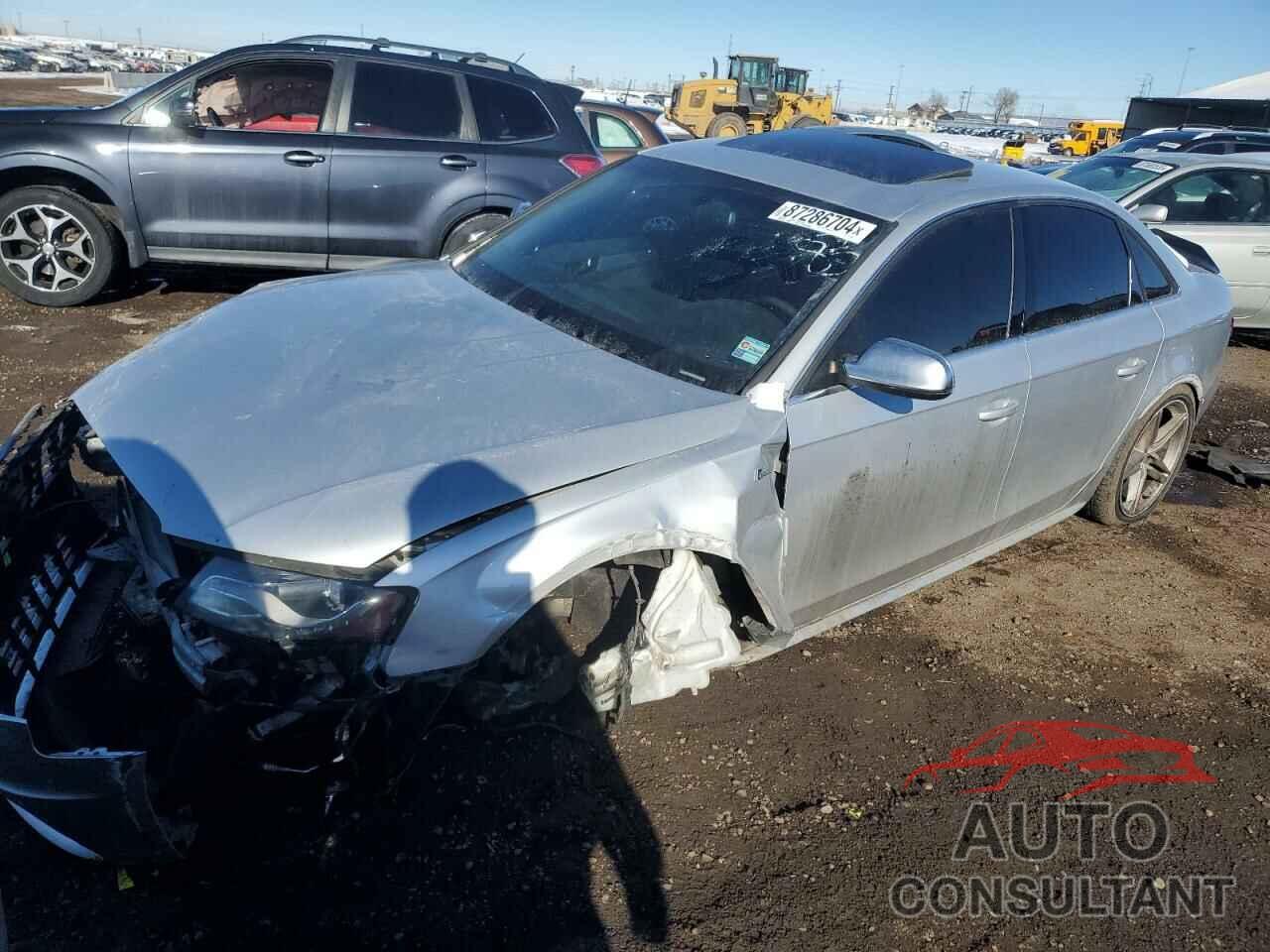 AUDI S4/RS4 2011 - WAUBGAFL5BA067330
