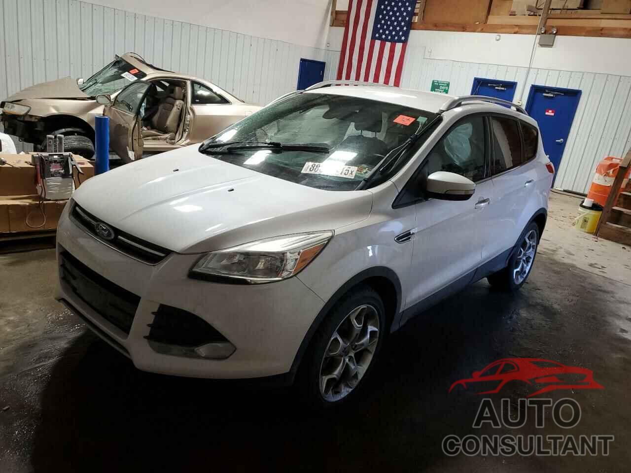 FORD ESCAPE 2015 - 1FMCU9J94FUC73247
