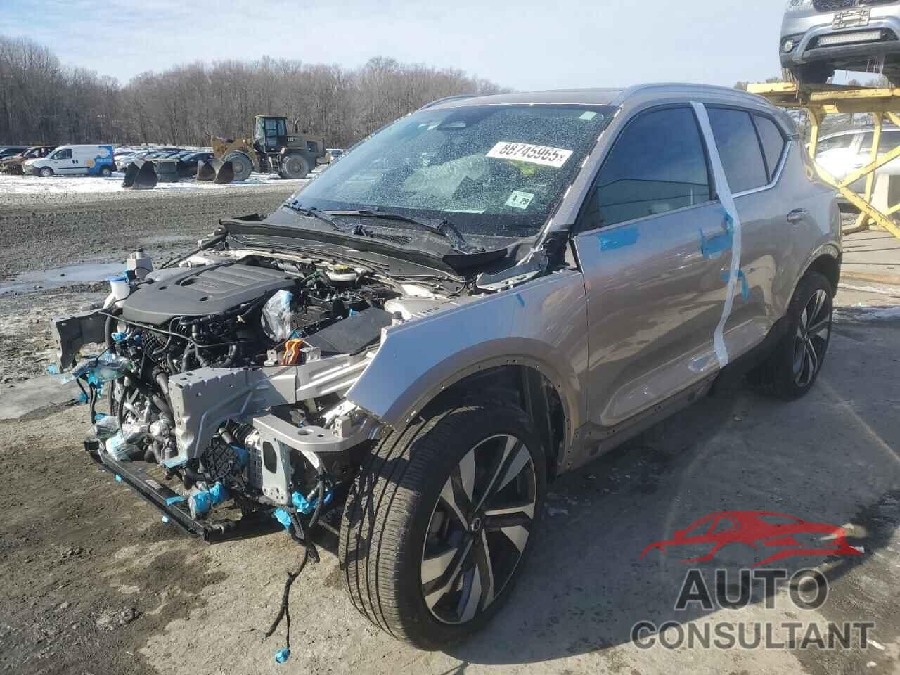 VOLVO XC40 PLUS 2024 - YV4L12UE4R2248259