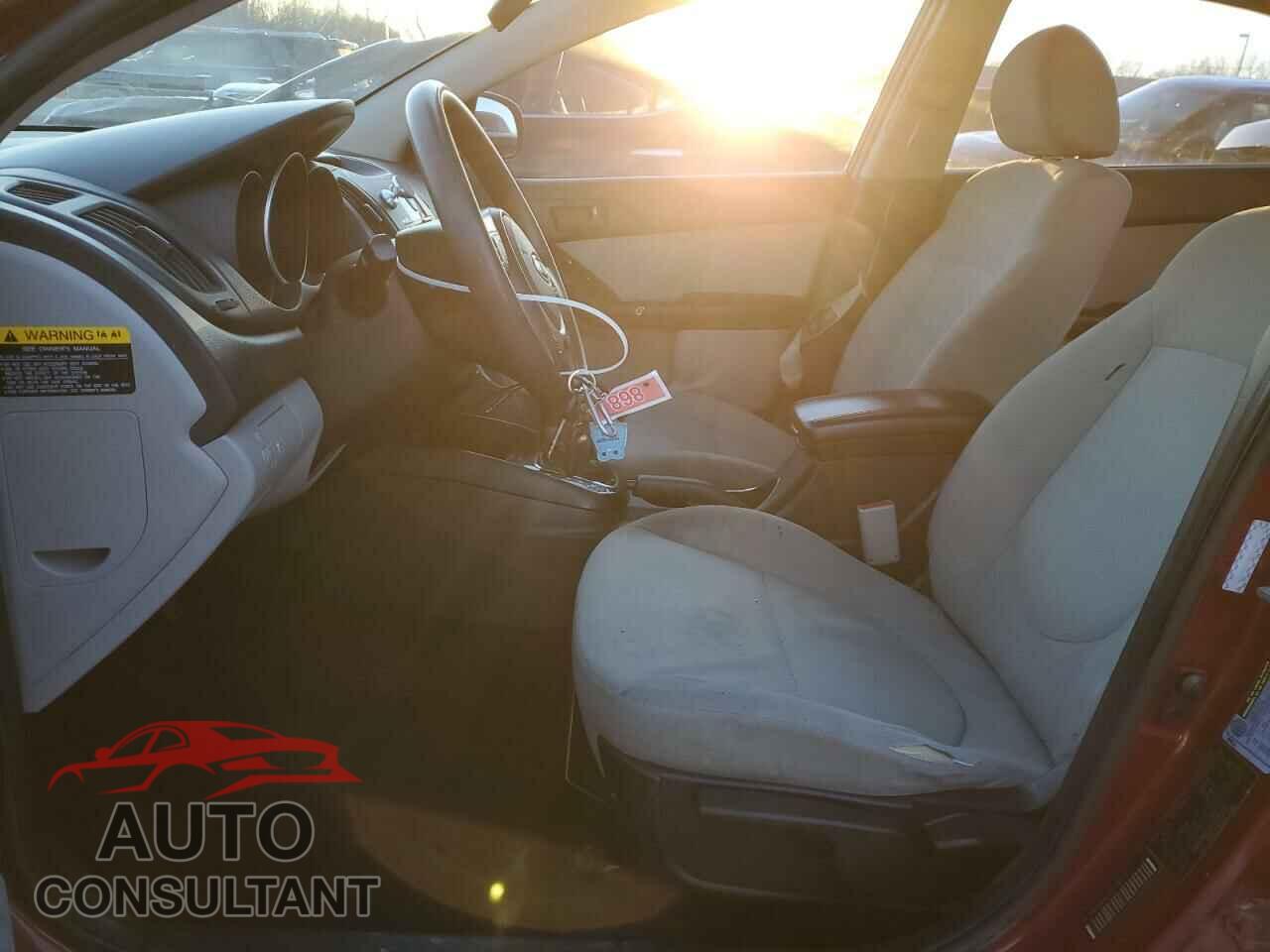 KIA FORTE 2012 - KNAFU4A20C5581025