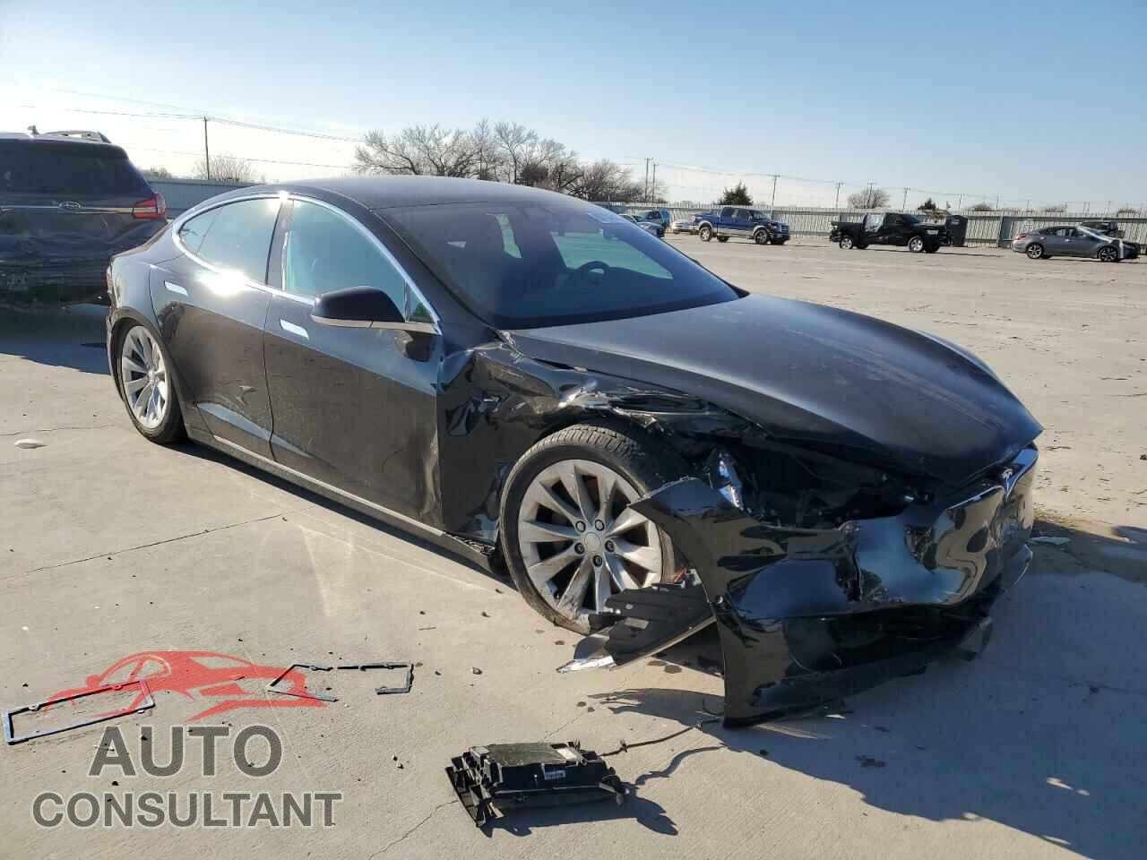 TESLA MODEL S 2017 - 5YJSA1E20HF181975