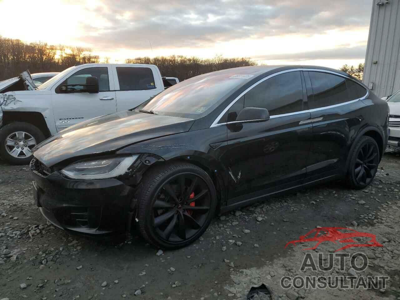 TESLA MODEL X 2016 - 5YJXCBE46GF001243