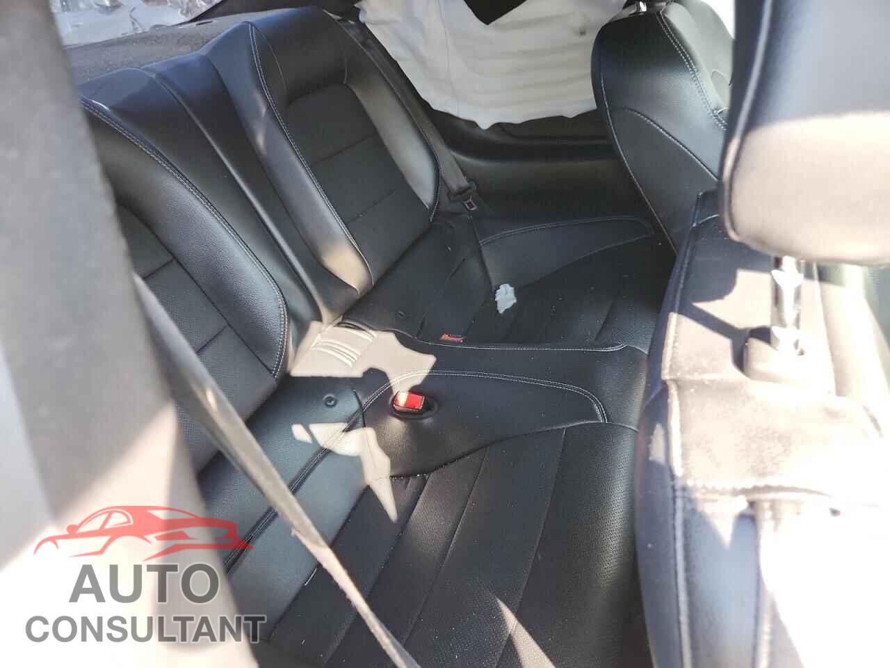 FORD MUSTANG 2019 - 1FA6P8CF0K5151663