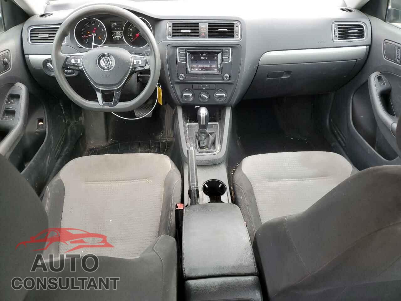 VOLKSWAGEN JETTA 2017 - 3VW2B7AJ1HM366140