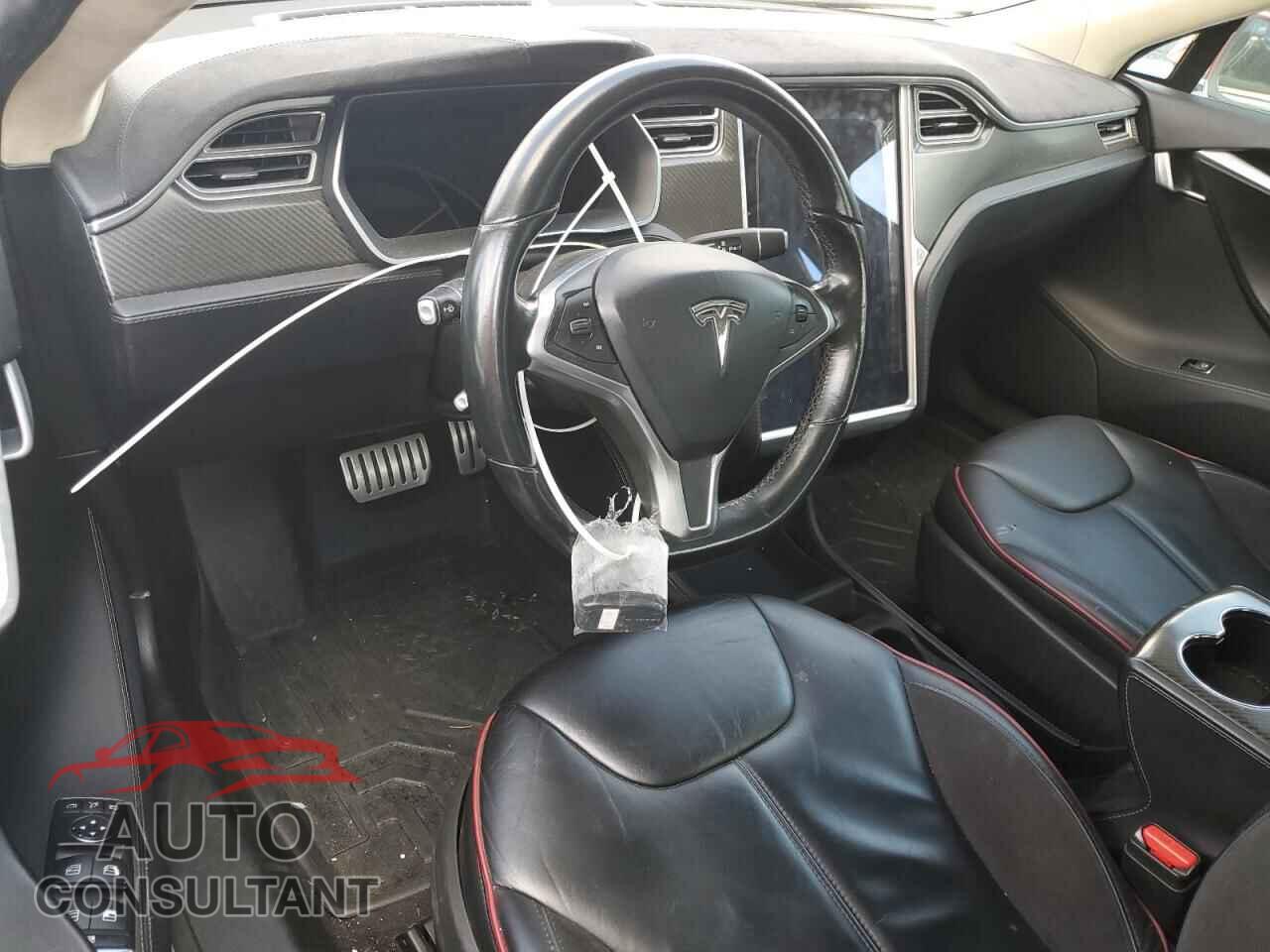 TESLA MODEL S 2014 - 5YJSA1H12EFP56415
