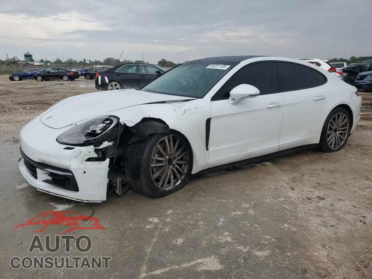PORSCHE PANAMERA 2018 - WP0AA2A77JL117051