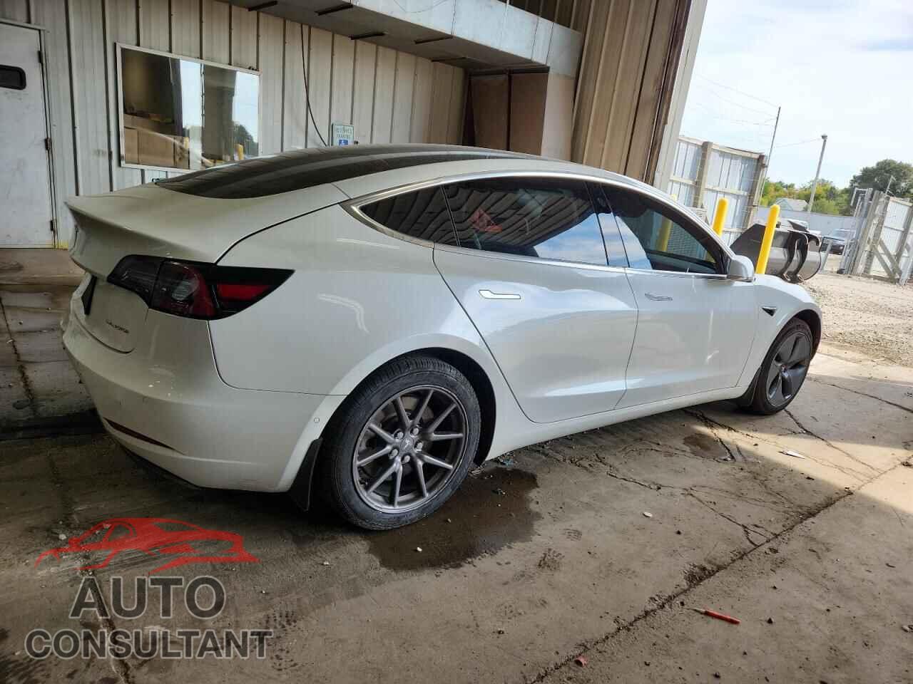 TESLA MODEL 3 2020 - 5YJ3E1EB6LF617892