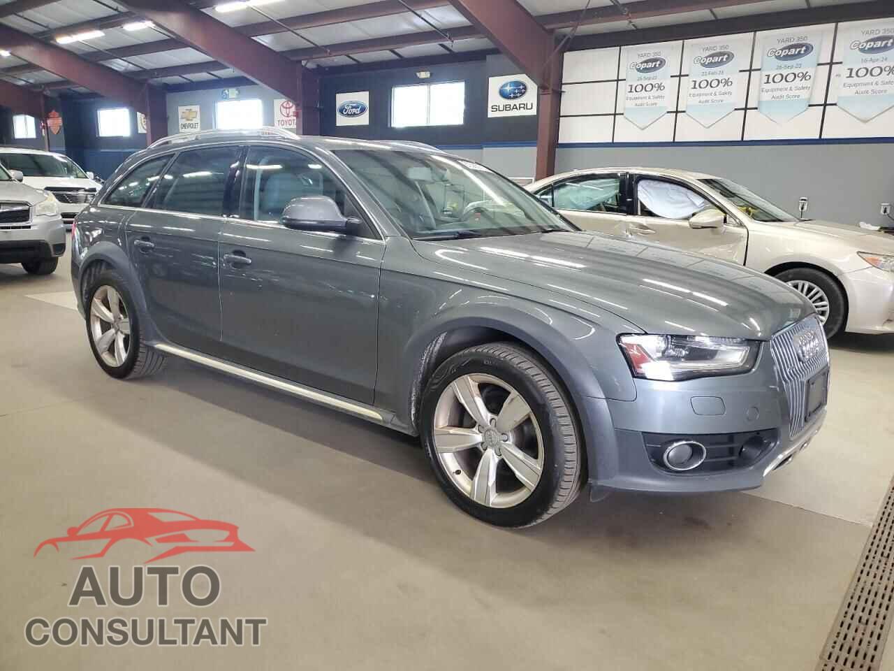 AUDI A4 2014 - WA1VFAFL5EA061139