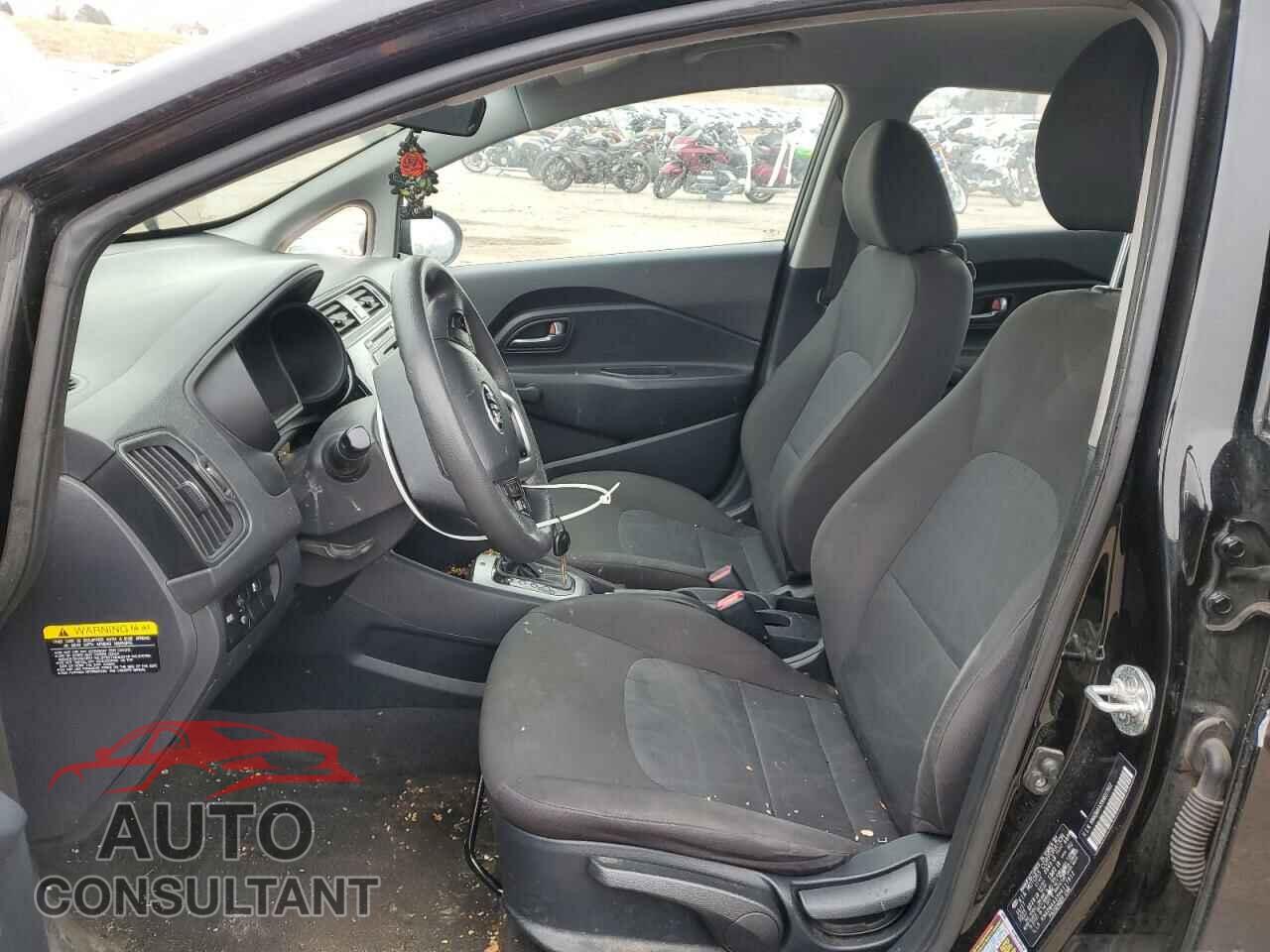 KIA RIO 2017 - KNADM4A33H6117812