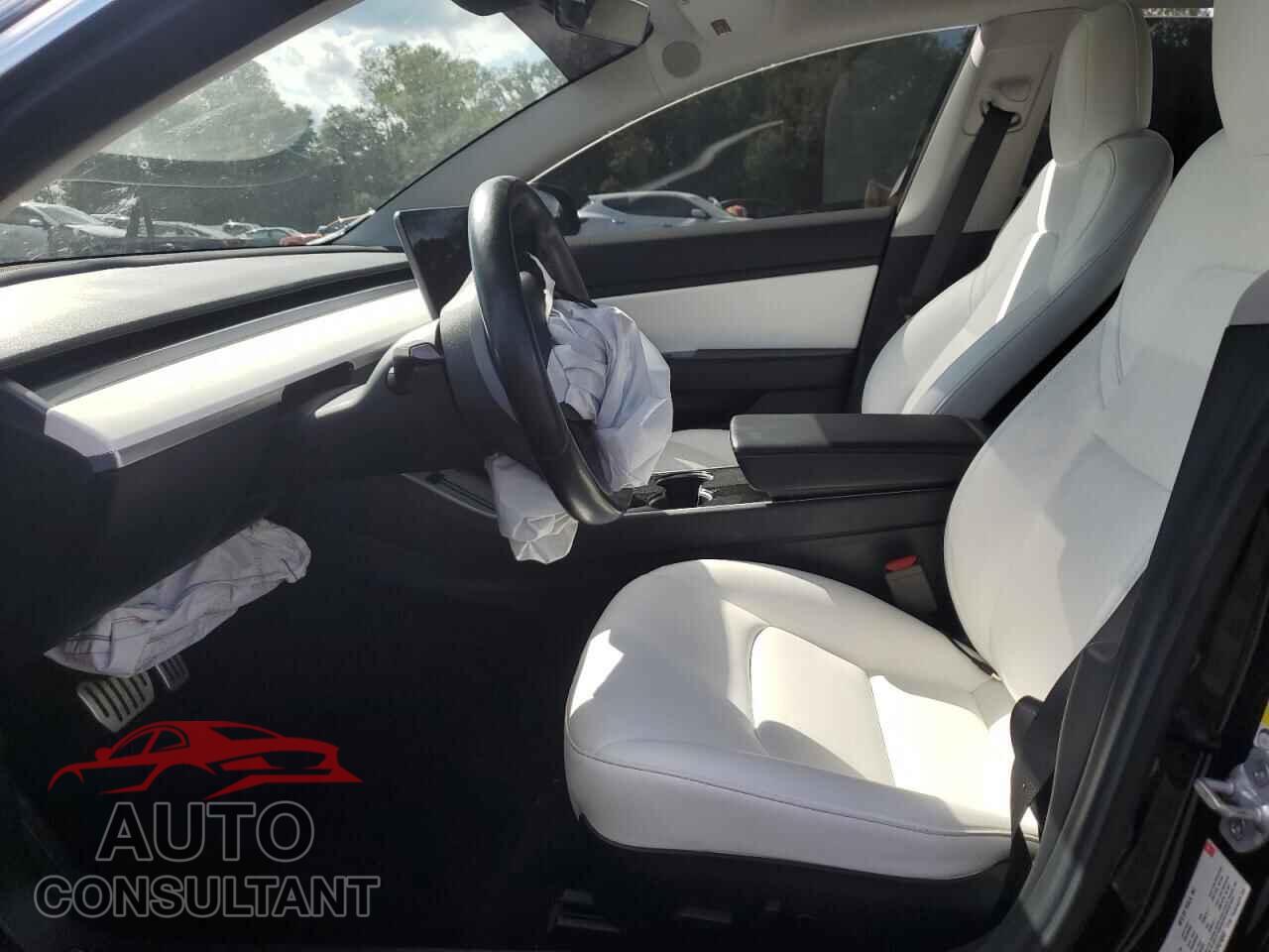 TESLA MODEL 3 2018 - 5YJ3E1EBXJF074043