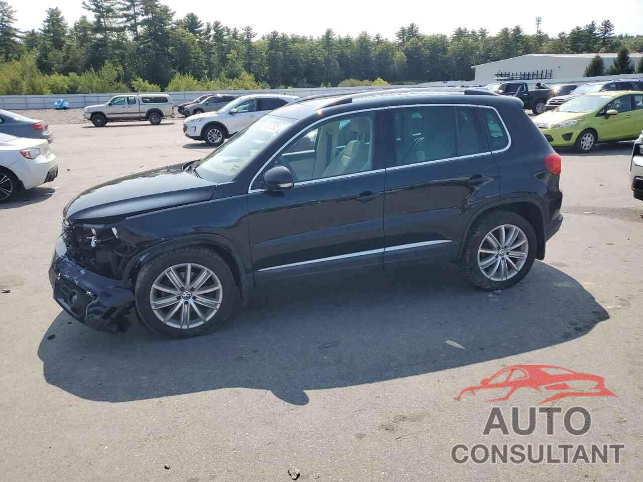 VOLKSWAGEN TIGUAN 2015 - WVGBV7AX8FW608767