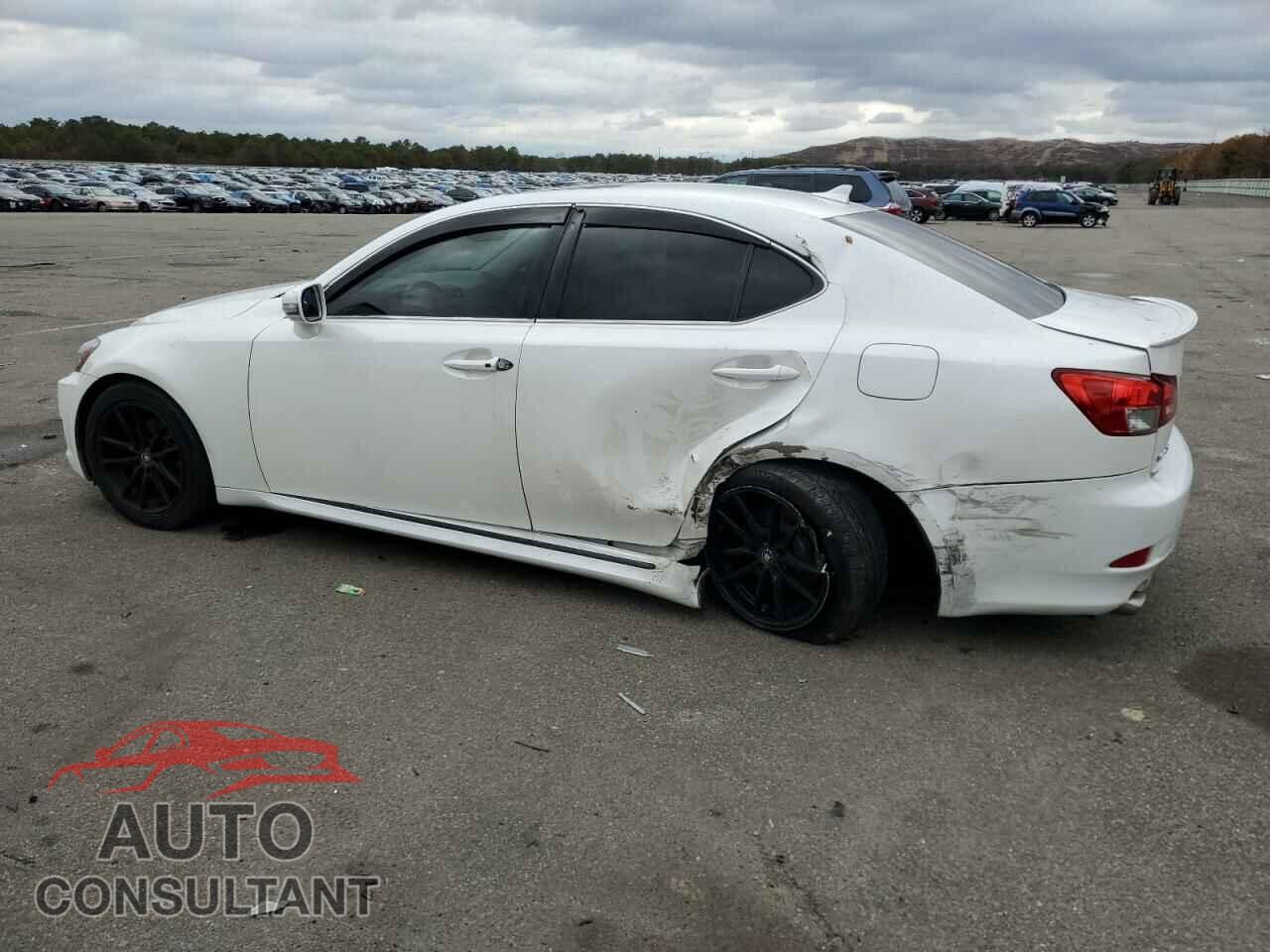 LEXUS IS 2009 - JTHCK262995033167
