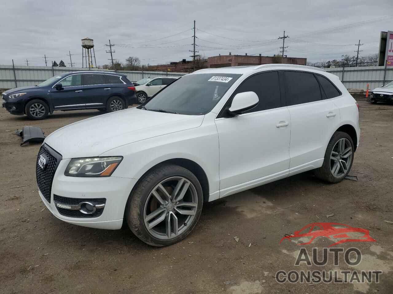 AUDI Q5 2010 - WA1LKAFP1AA082666