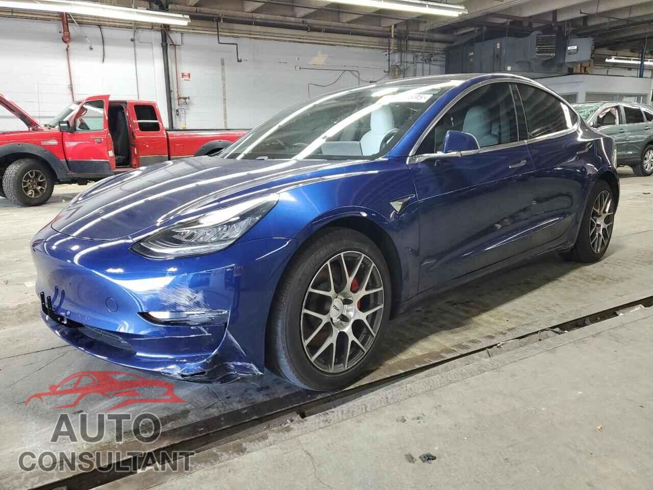 TESLA MODEL 3 2018 - 5YJ3E1EB2JF074246