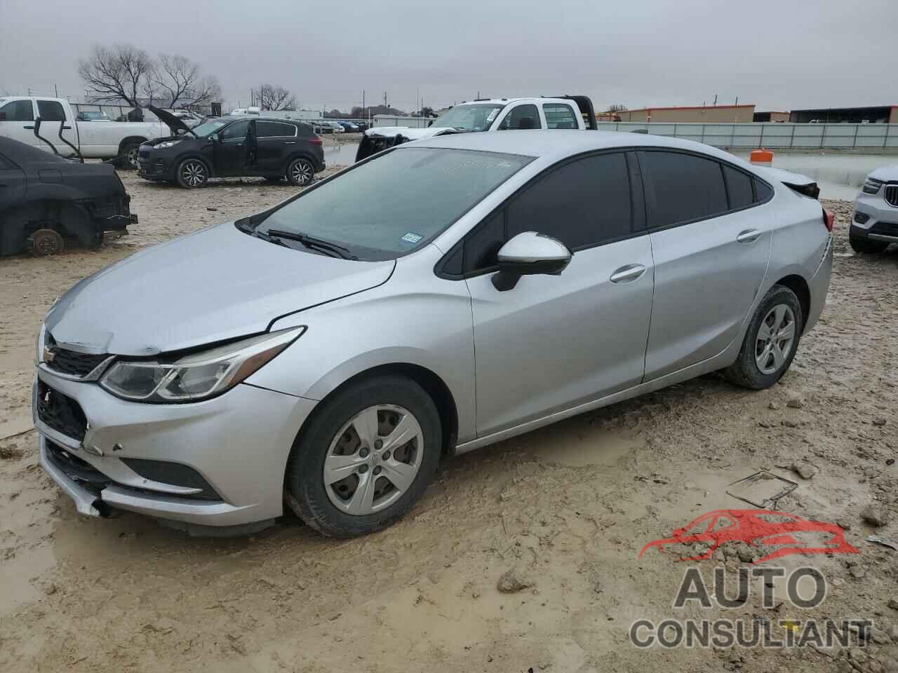 CHEVROLET CRUZE 2018 - 1G1BC5SM2J7210856