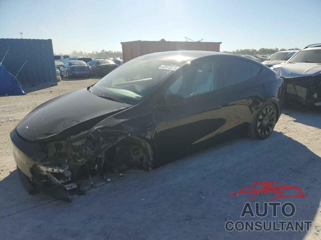 TESLA MODEL Y 2023 - 7SAYGDEF8PF921402