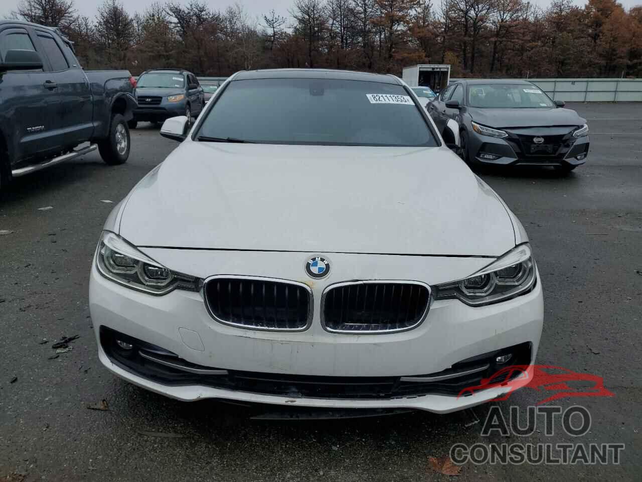 BMW 3 SERIES 2017 - WBA8B9G52HNU49128