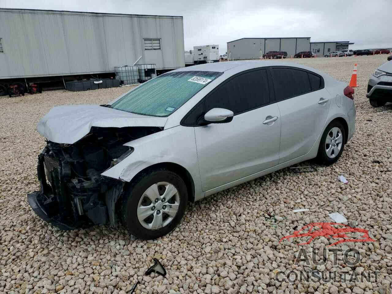 KIA FORTE 2017 - 3KPFK4A71HE082511