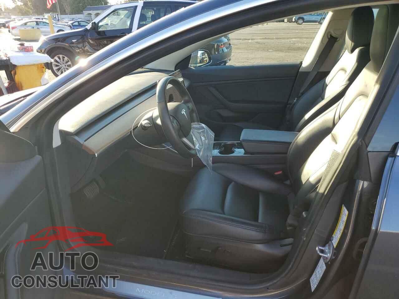 TESLA MODEL 3 2020 - 5YJ3E1EB8LF638047