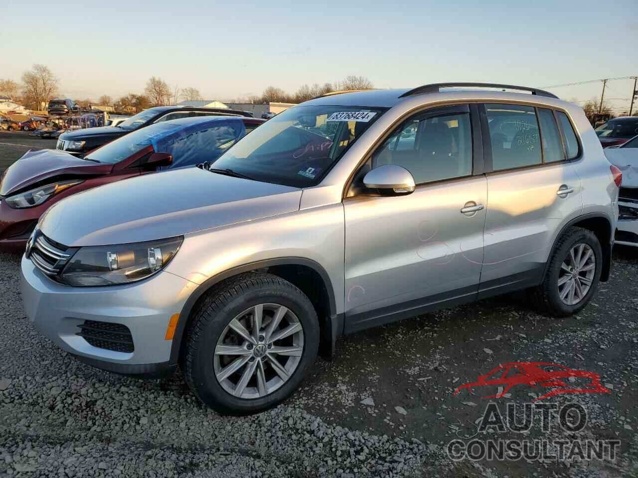 VOLKSWAGEN TIGUAN LIM 2018 - WVGBV7AX6JK004182