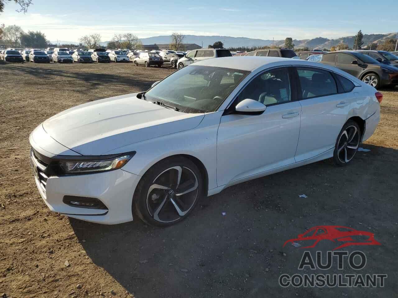 HONDA ACCORD 2018 - 1HGCV1F33JA181016