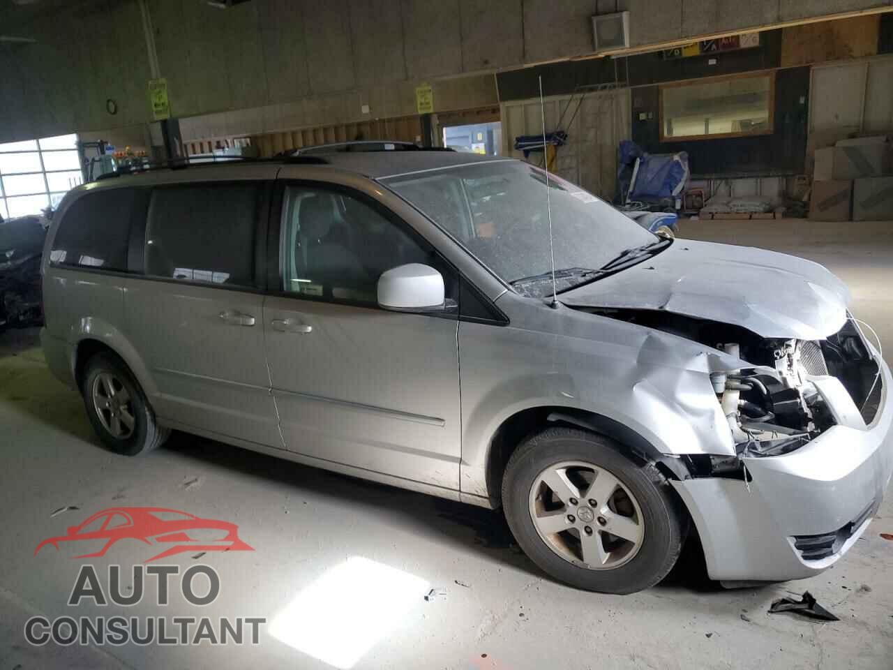 DODGE CARAVAN 2010 - 2D4RN5D16AR120100