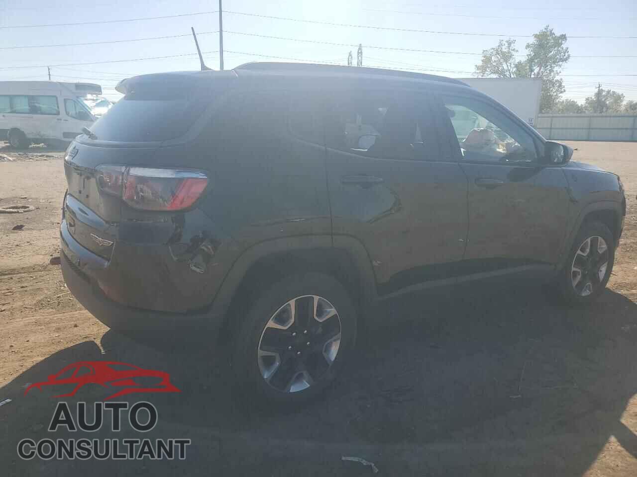 JEEP COMPASS 2018 - 3C4NJDDB0JT307047