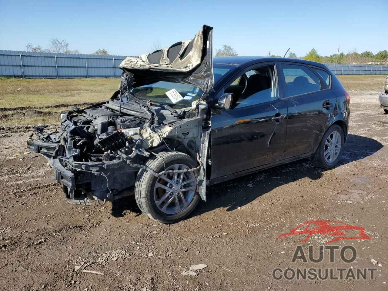 KIA FORTE 2011 - KNAFU5A21B5353913