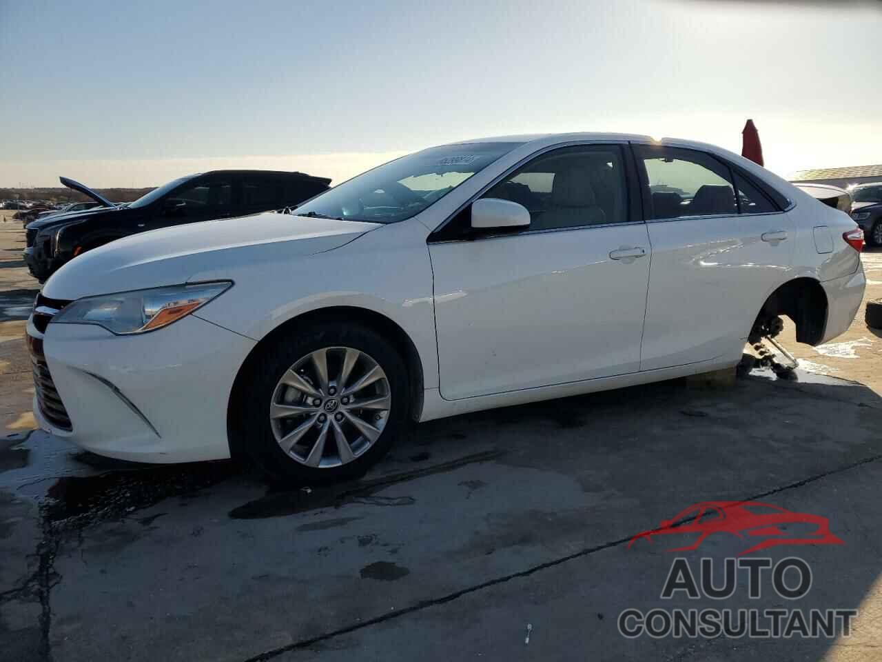 TOYOTA CAMRY 2016 - 4T4BF1FK8GR552047