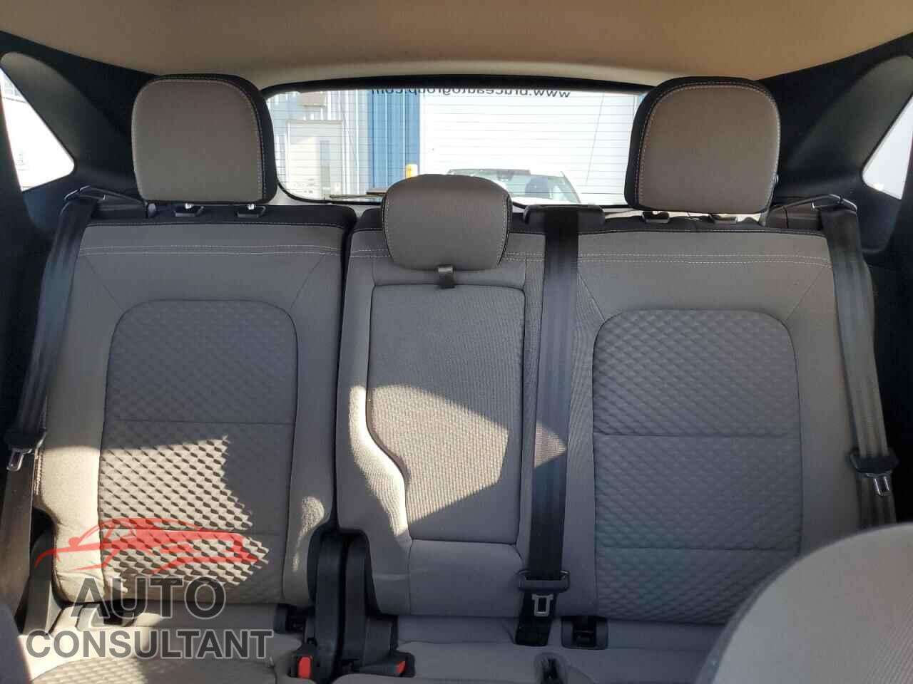 FORD ESCAPE 2020 - 1FMCU0G65LUA42040