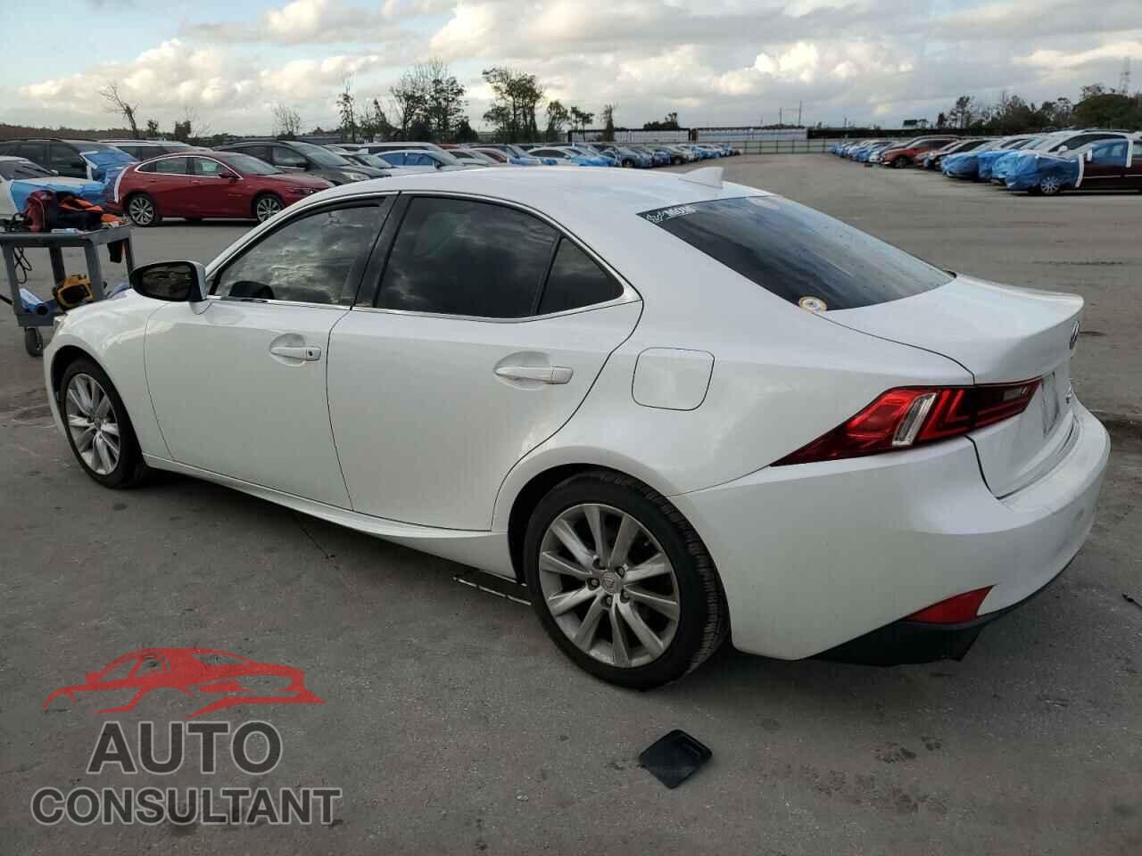 LEXUS IS 2015 - JTHBF1D22F5072935
