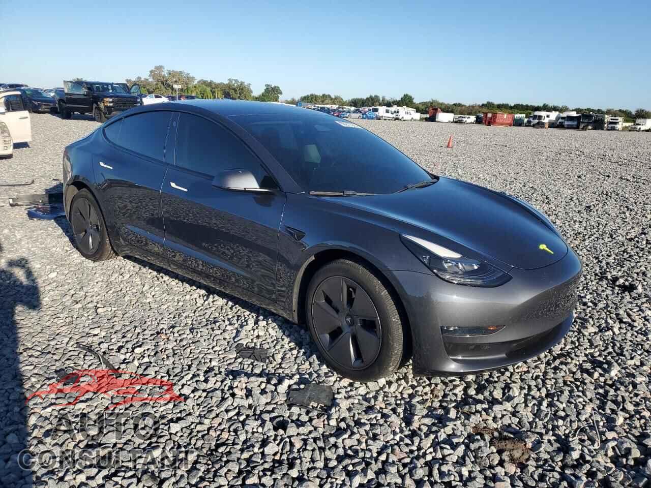 TESLA MODEL 3 2023 - 5YJ3E1EA2PF408579
