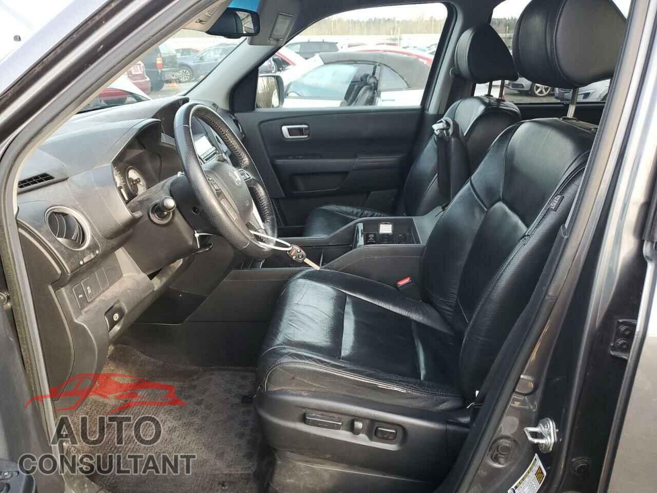HONDA PILOT 2012 - 5FNYF4H93CB066933