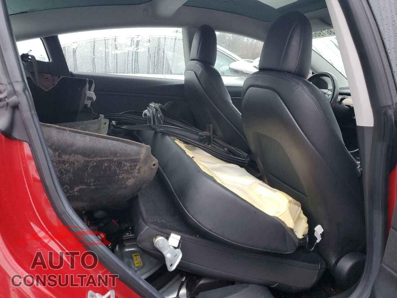 TESLA MODEL 3 2018 - 5YJ3E1EB5JF065475