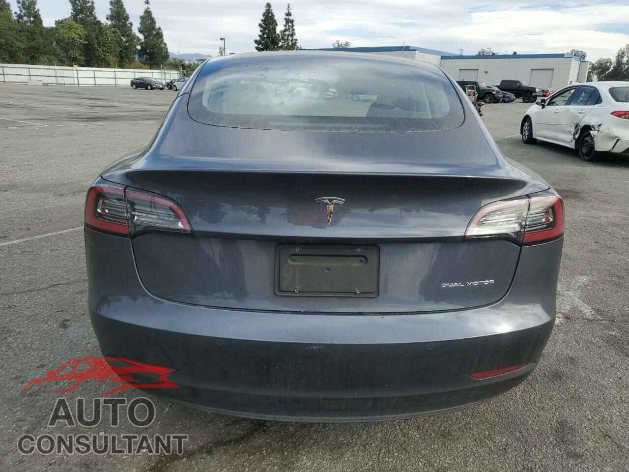 TESLA MODEL 3 2022 - 5YJ3E1EB2NF257247