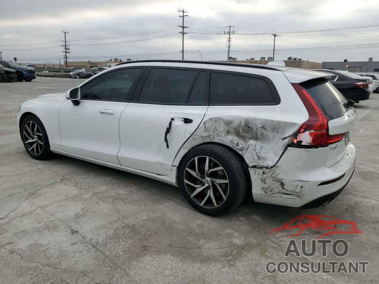 VOLVO V60 2020 - YV1102EK7L2389572
