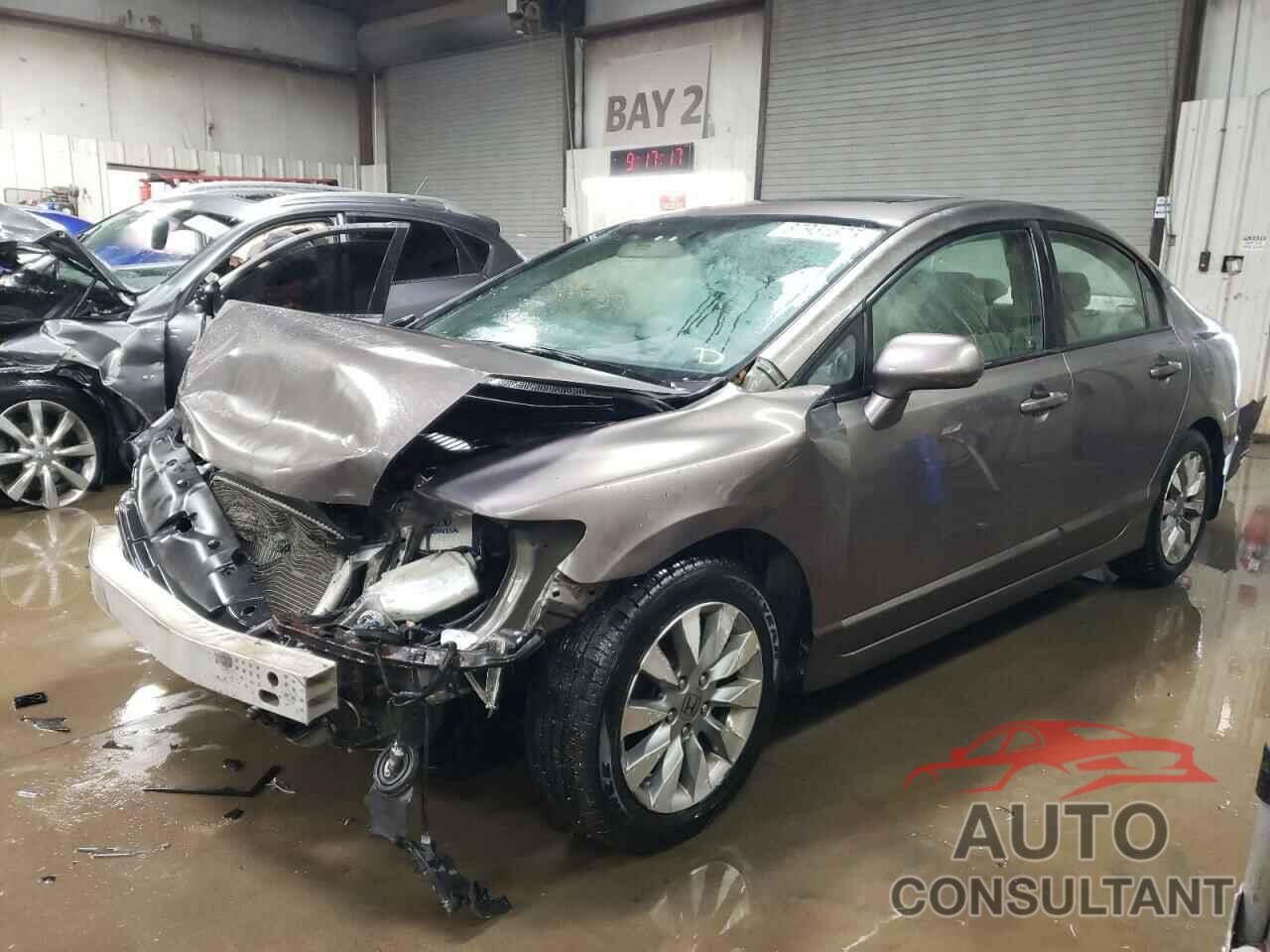 HONDA CIVIC 2010 - 19XFA1F8XAE024115