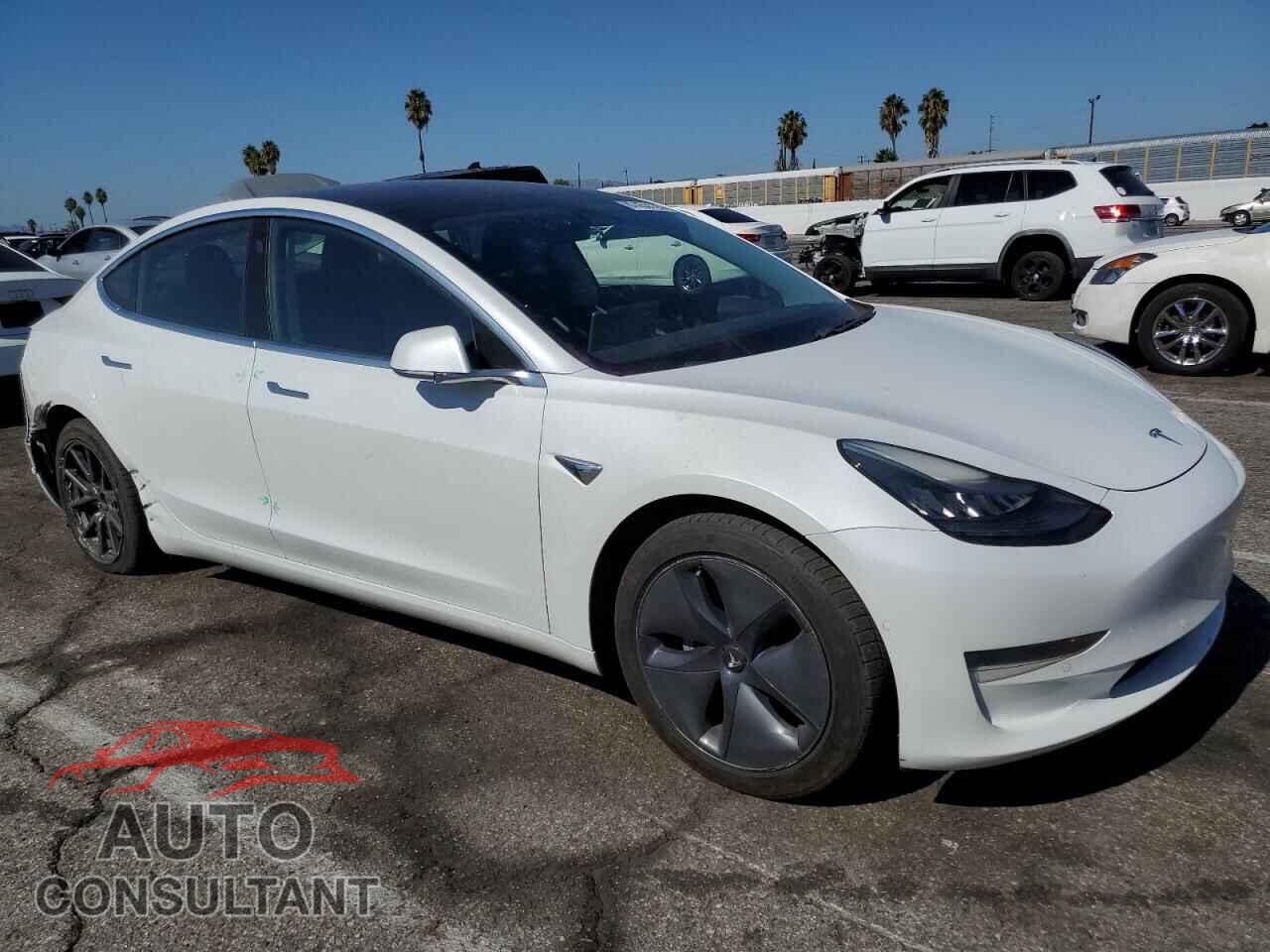 TESLA MODEL 3 2019 - 5YJ3E1EAXKF483409