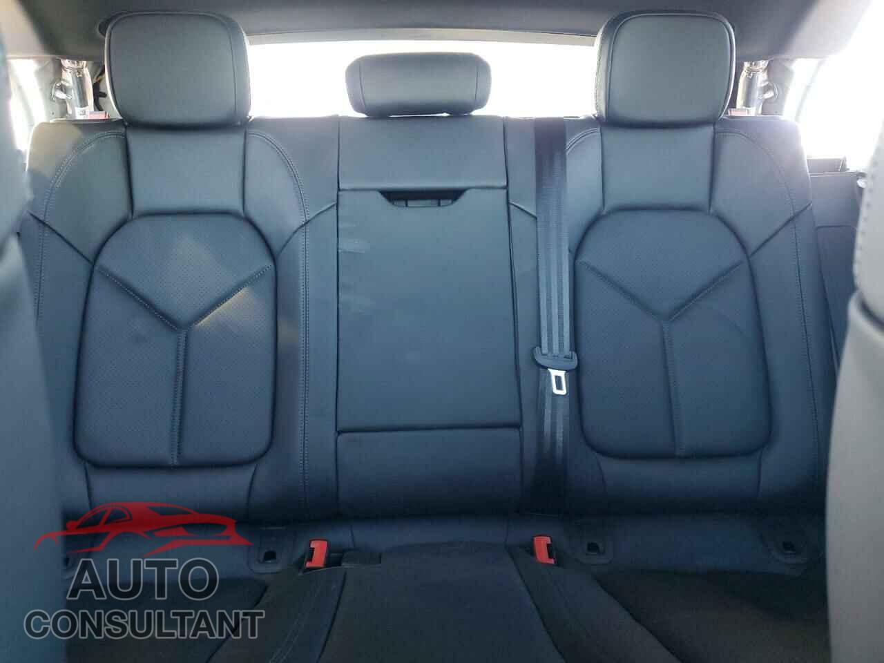 PORSCHE MACAN BASE 2024 - WP1AA2A57RLB02901