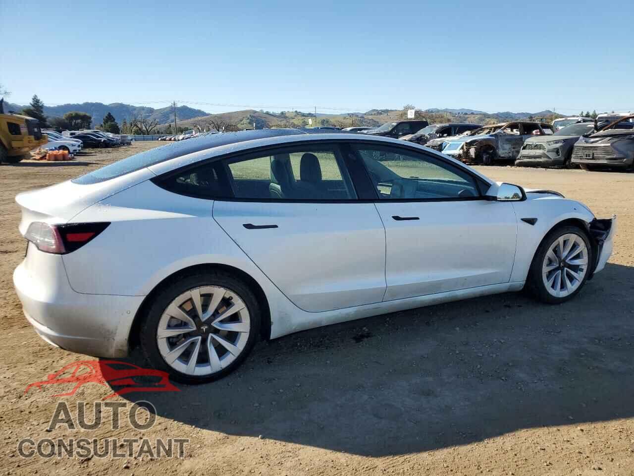 TESLA MODEL 3 2022 - 5YJ3E1EA3NF190164