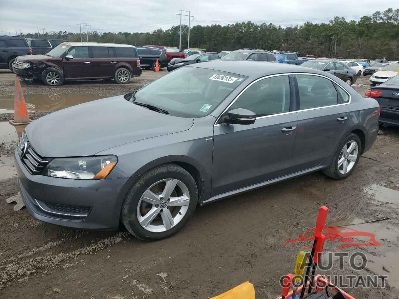 VOLKSWAGEN PASSAT 2014 - 1VWAT7A32EC030309