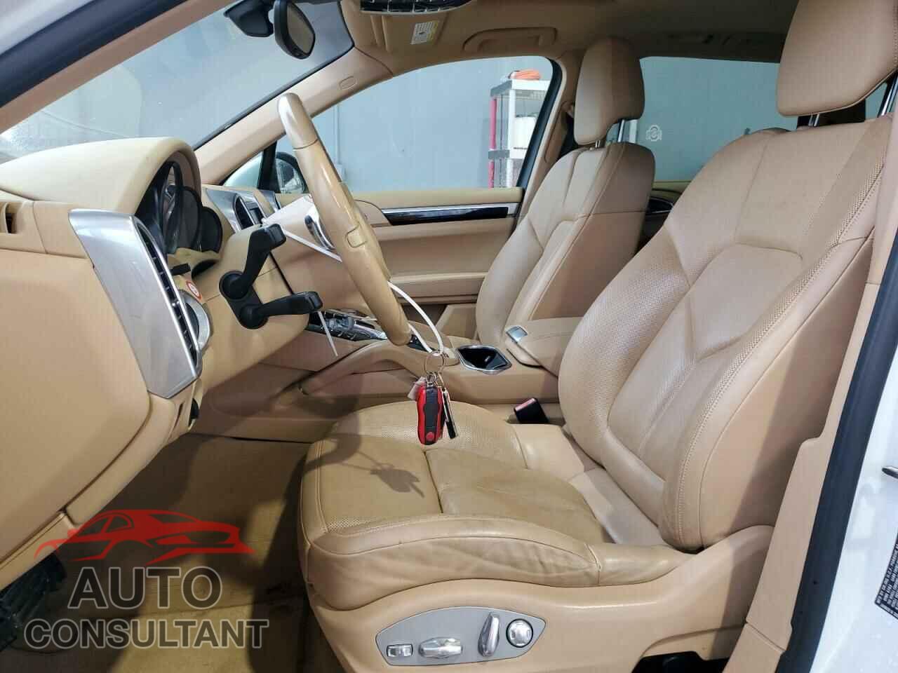 PORSCHE CAYENNE 2013 - WP1AF2A21DLA42145