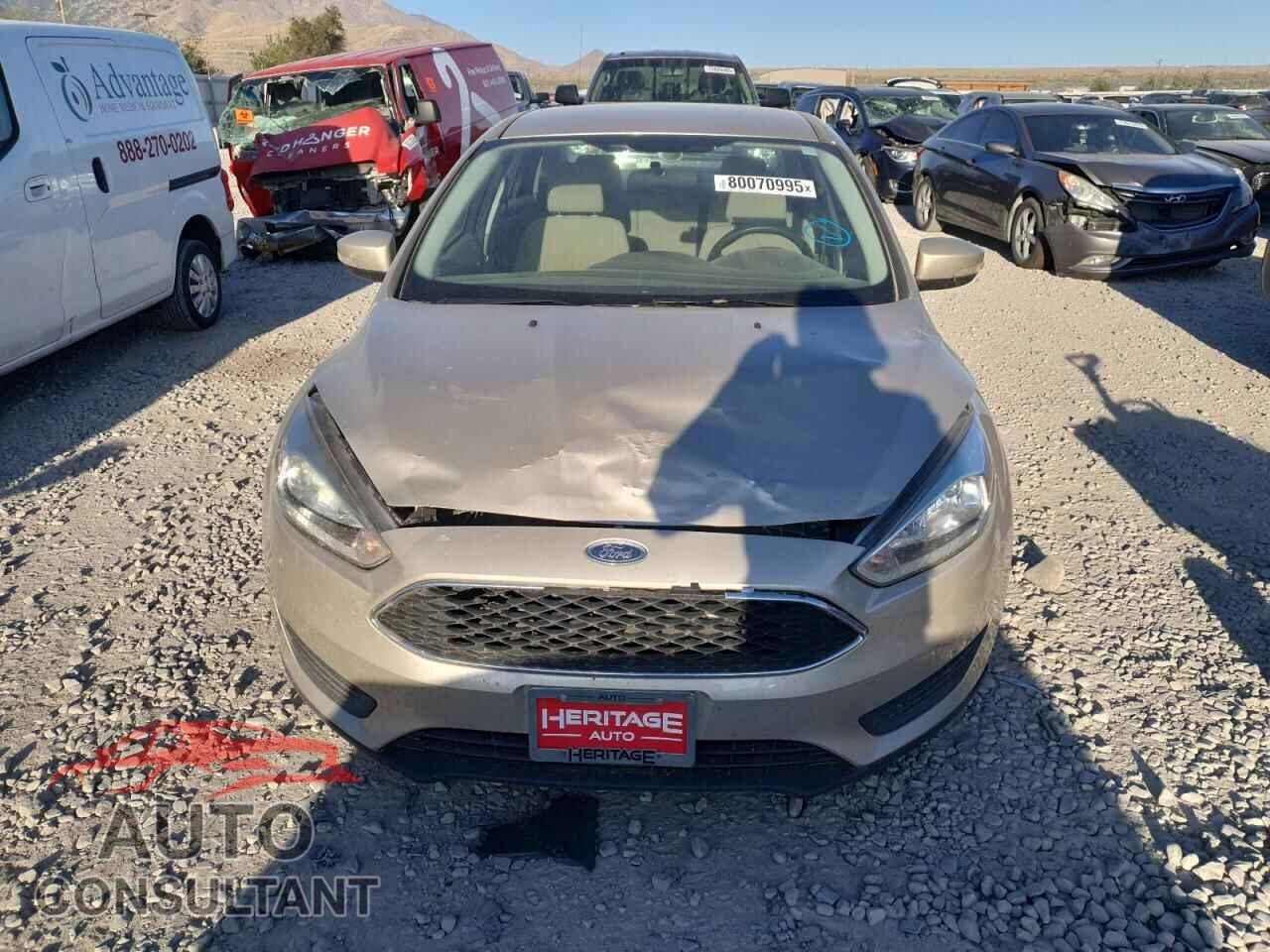 FORD FOCUS 2017 - 1FADP3F25HL230785