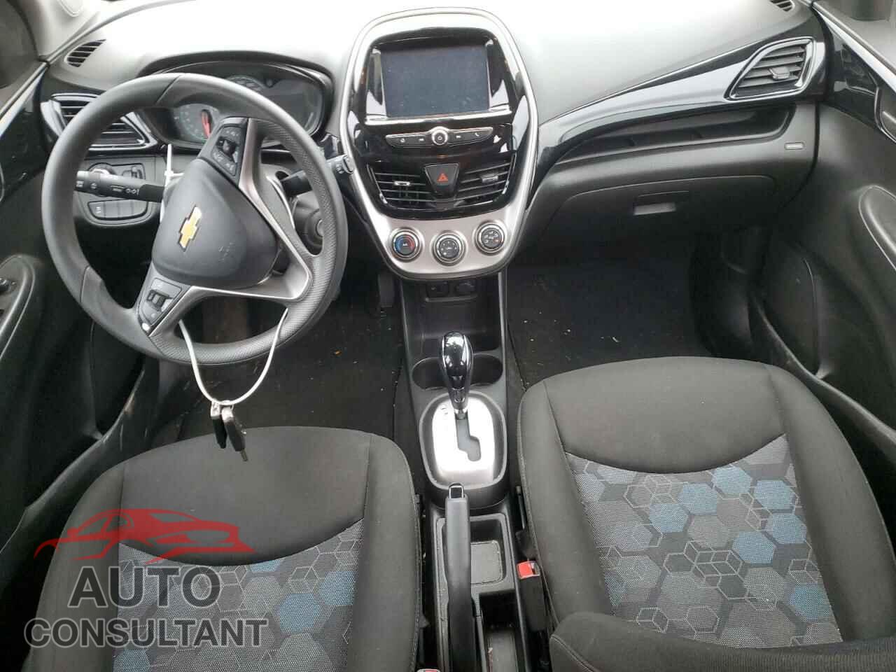 CHEVROLET SPARK 2017 - KL8CD6SA3HC829075